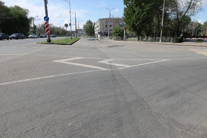 отремонтированная дорога